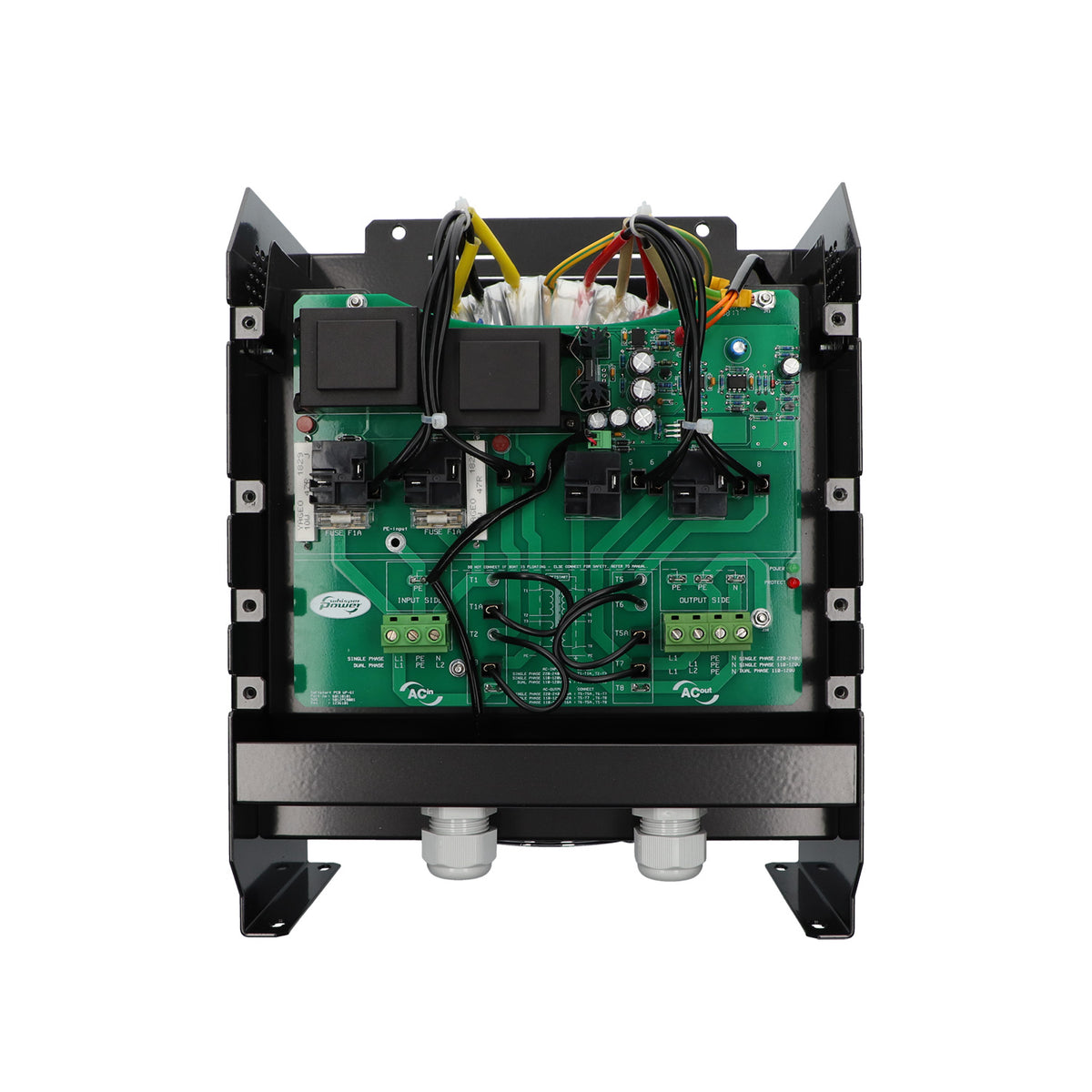 WhisperPower eraldustrafo GI 3600 Compact, 230 V/16 A – 120 V/32 A – 60110102