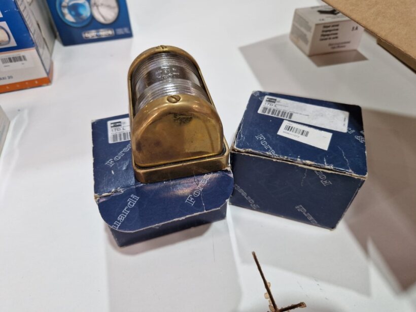 Foresti e Suardi Yellow Brass NAVIGATION LIGHTa