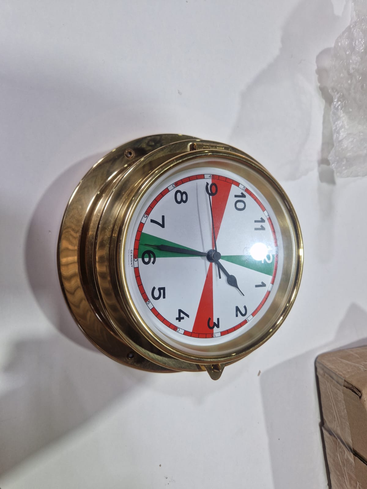 Quartz raadiosektoritega kell 1650MSFS