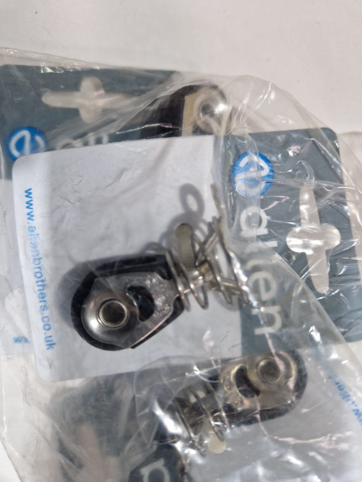Allen 20 mm Dynamic püstine plokk