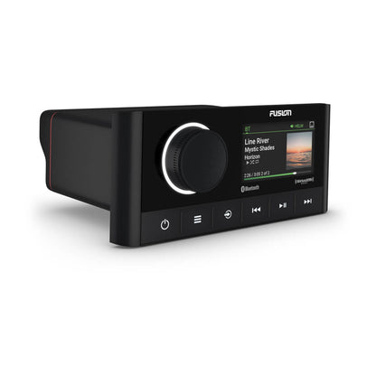 Fusion Apollo MS-RA670 – kompaktne paadi stereo DSP-ga